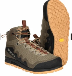 Simms Flyweight Access Boot